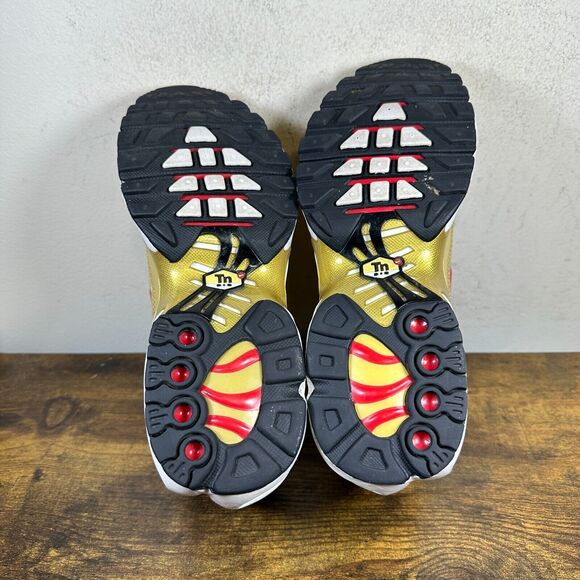 Nike Air Max Plus TN AR0259-700 Metallic Gold Varsity Sneakers Women's Size 6 - Picture 8 of 9